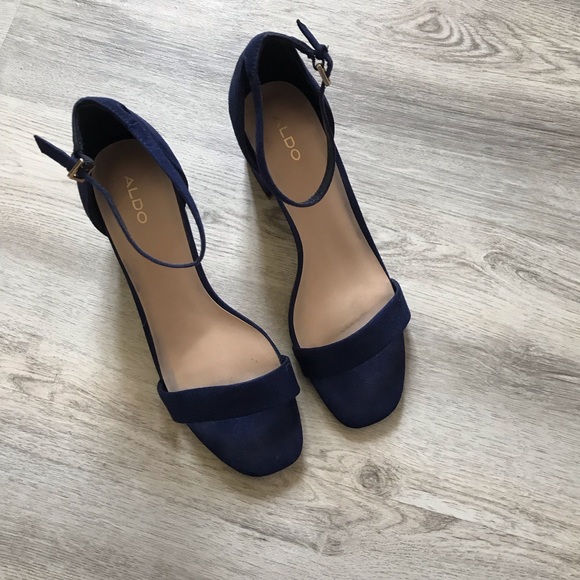 HOST PICK 🥰Aldo Navy Blue Suede Block Heel Sandal Villarosa Style Size 9 - Picture 3 of 7